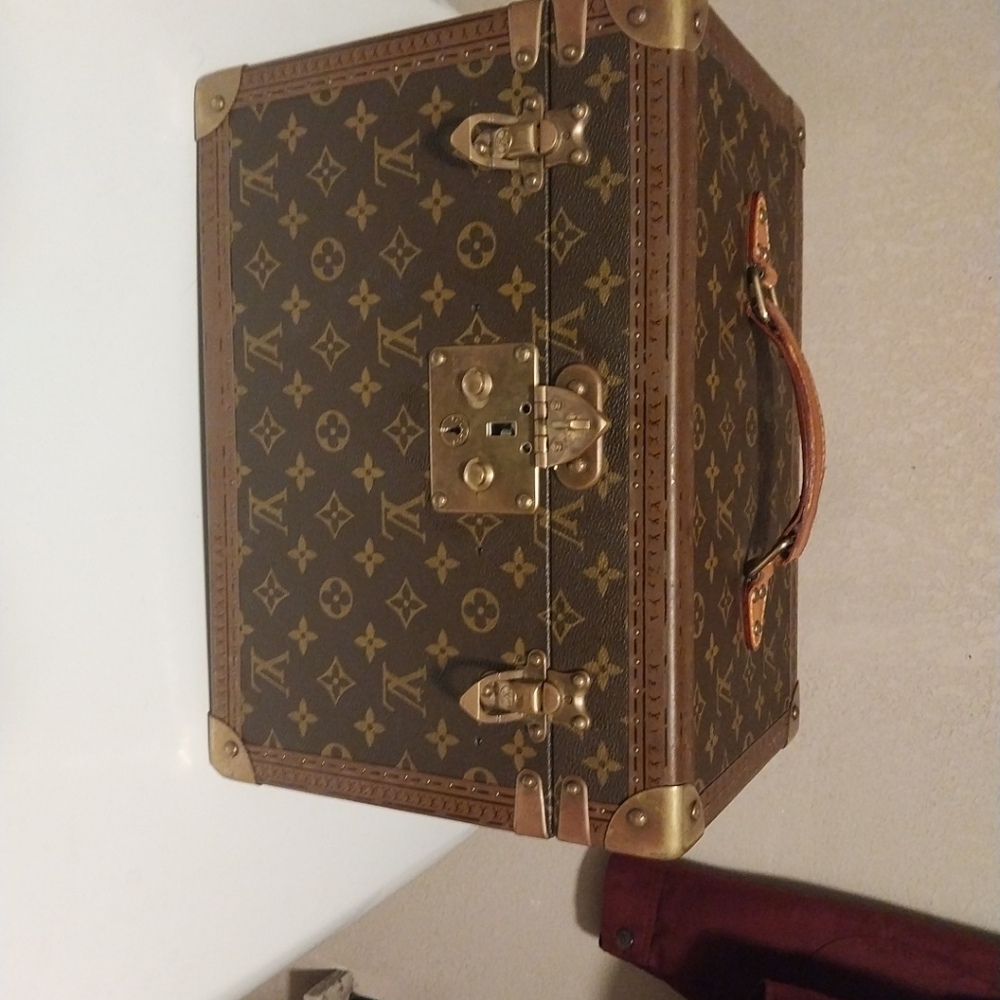 Vintage Louis Vuitton train case